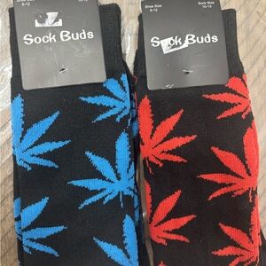Men's Black Socks with Red and Blue Leaf Pattern